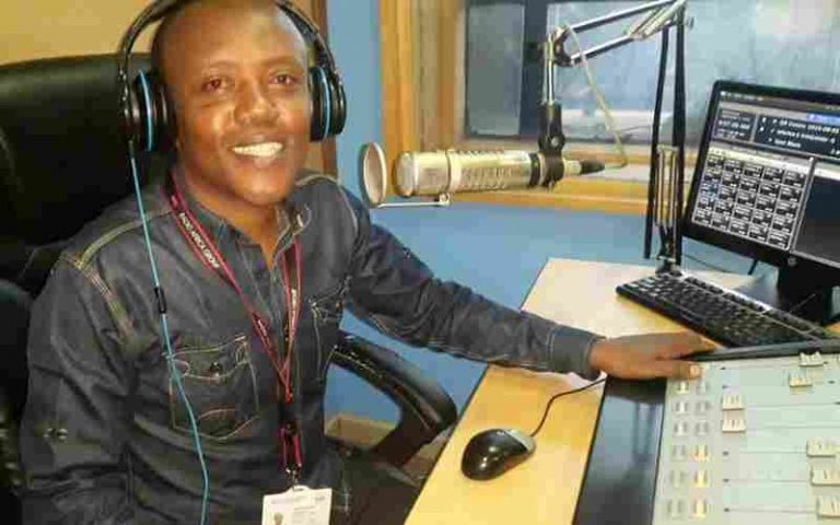 Top 5 Radio Stations in Kenya That Pay Good Salaries