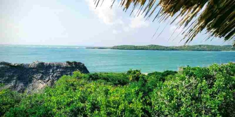Kiunga Marine National Reserve